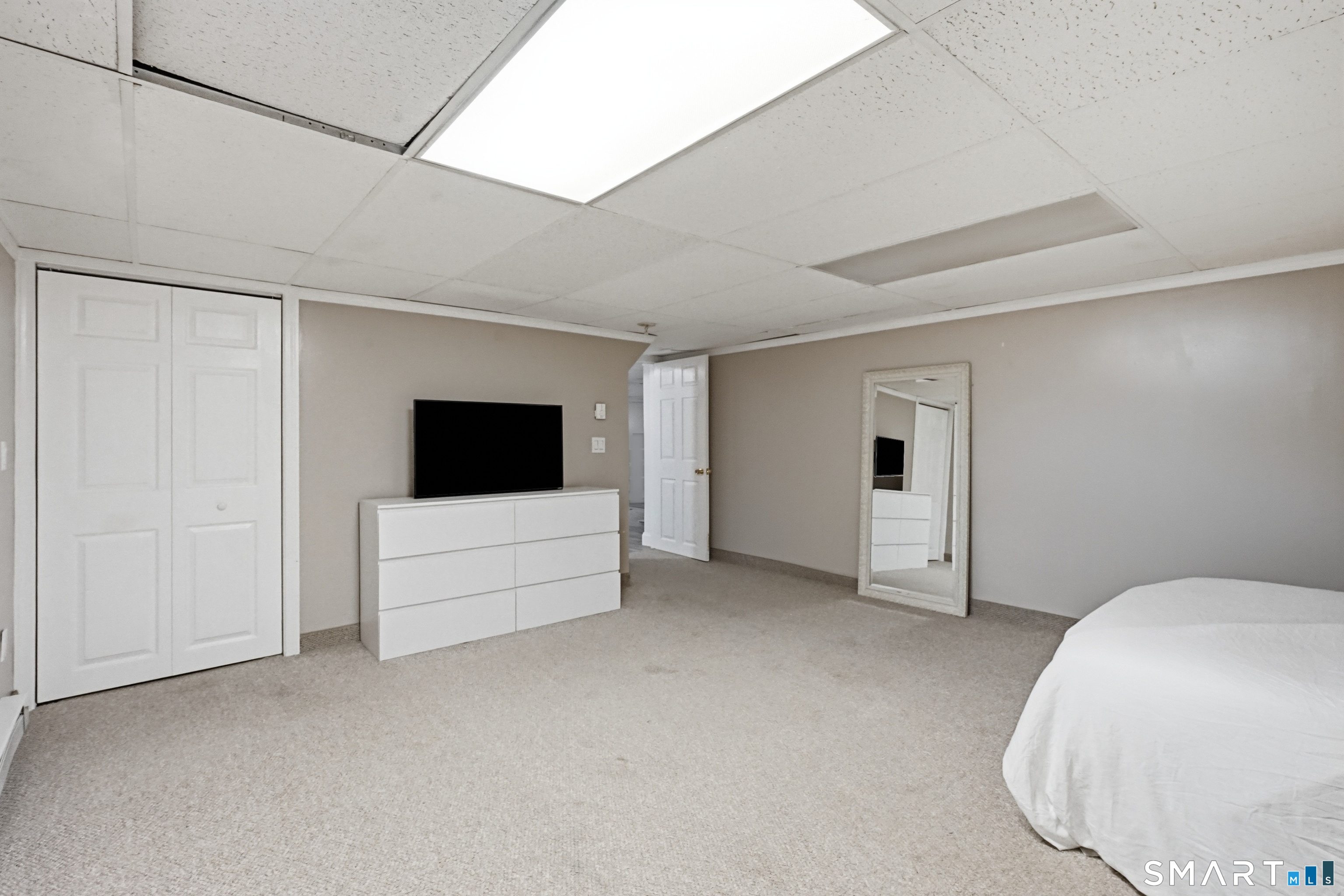 169 Sandtrap Way Chicopee MA 01020