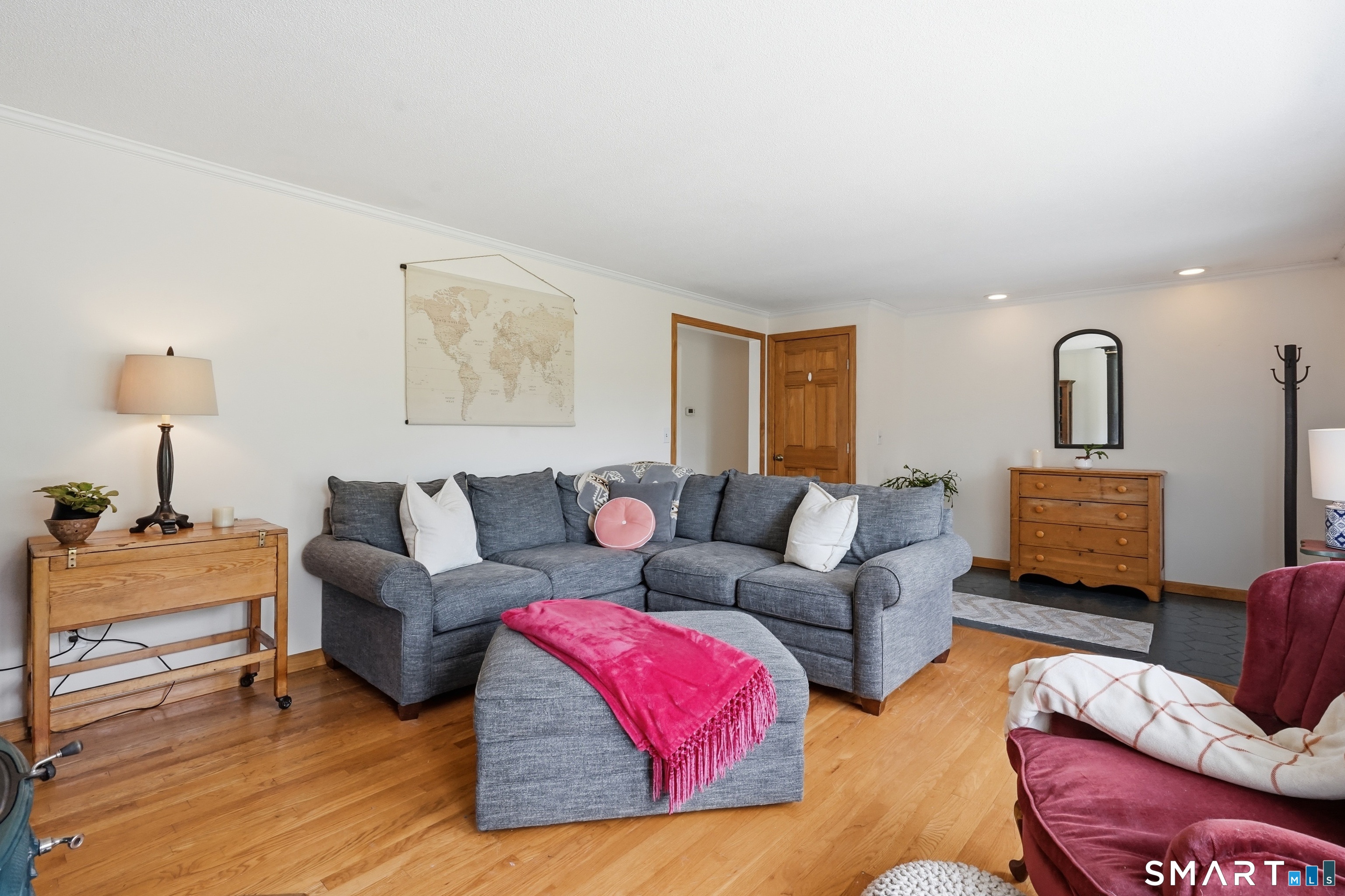 169 Sandtrap Way Chicopee MA 01020