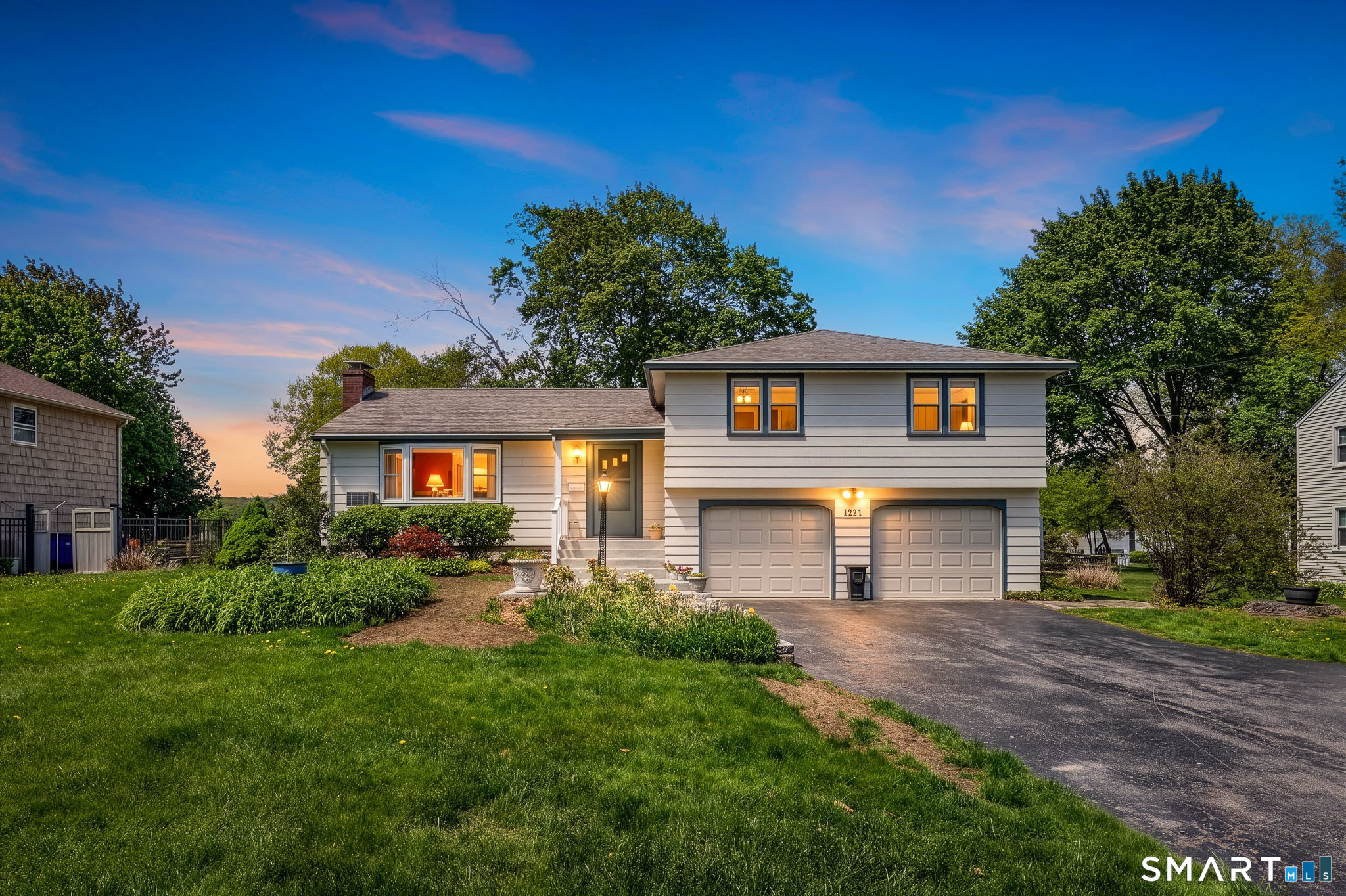 1221 North Main Street West Hartford CT 06117