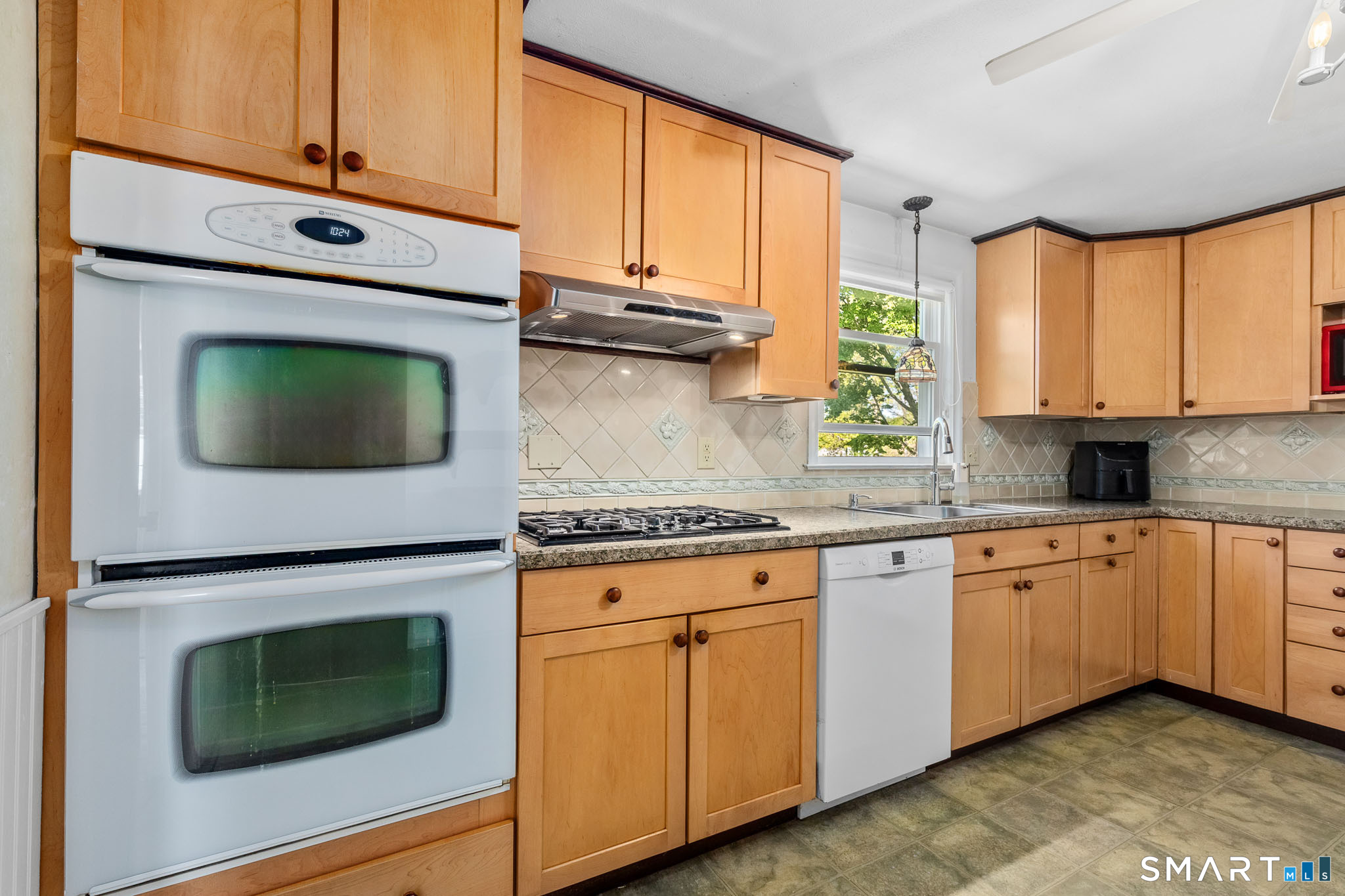 1221 North Main Street West Hartford CT 06117