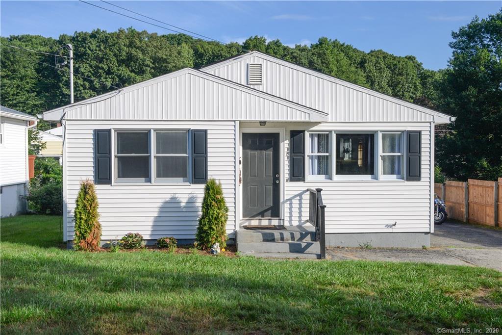 121 Rockwood Avenue Ansonia CT 06401
