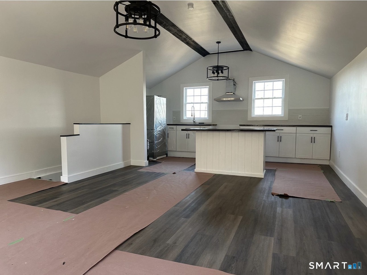 22 Hemlock Trail Newtown CT 06482