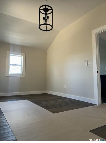 22 Hemlock Trail Newtown CT 06482