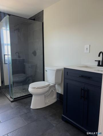 22 Hemlock Trail Newtown CT 06482