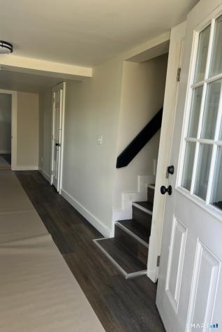 22 Hemlock Trail Newtown CT 06482