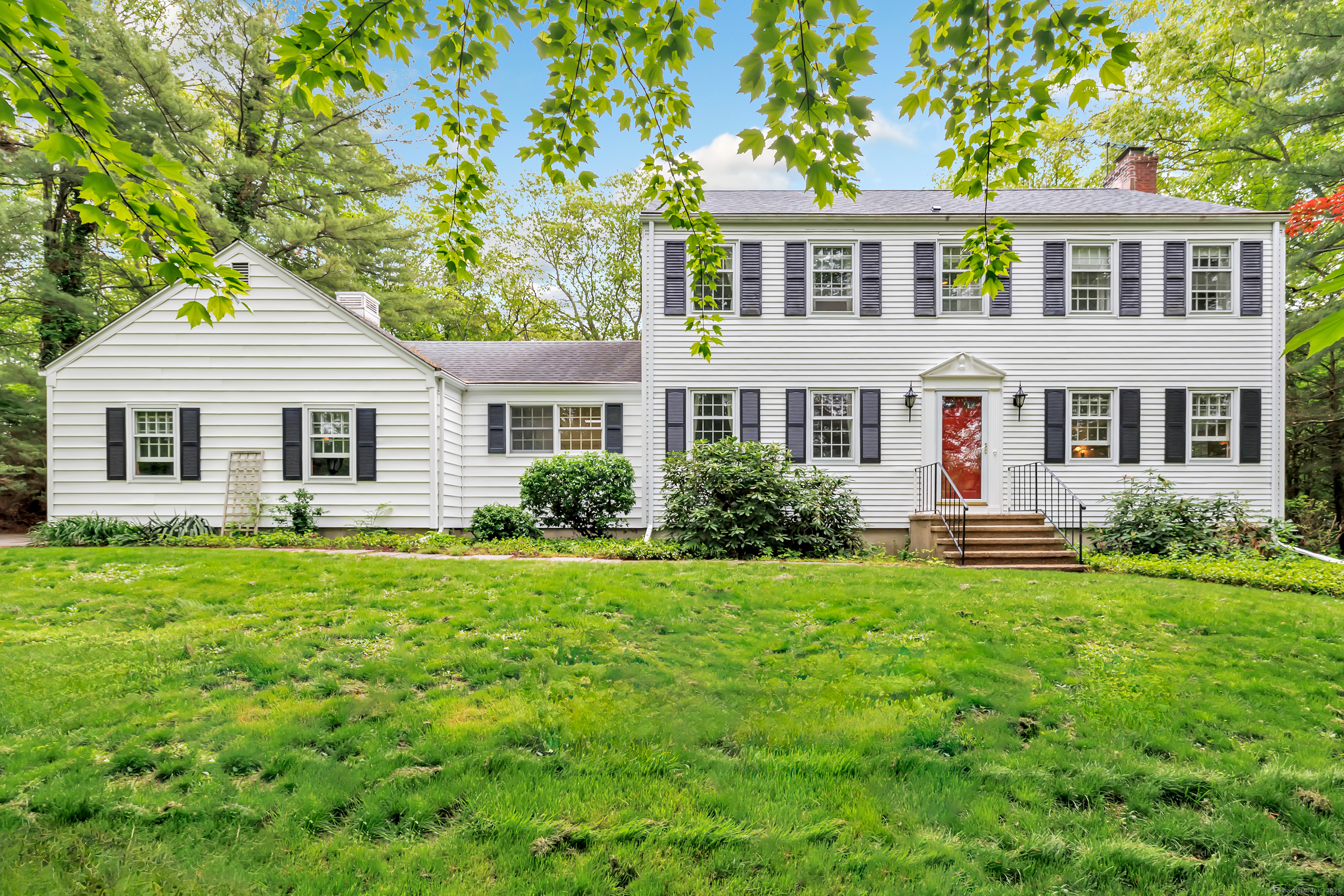 73 Golden Hill Street Trumbull CT 06611