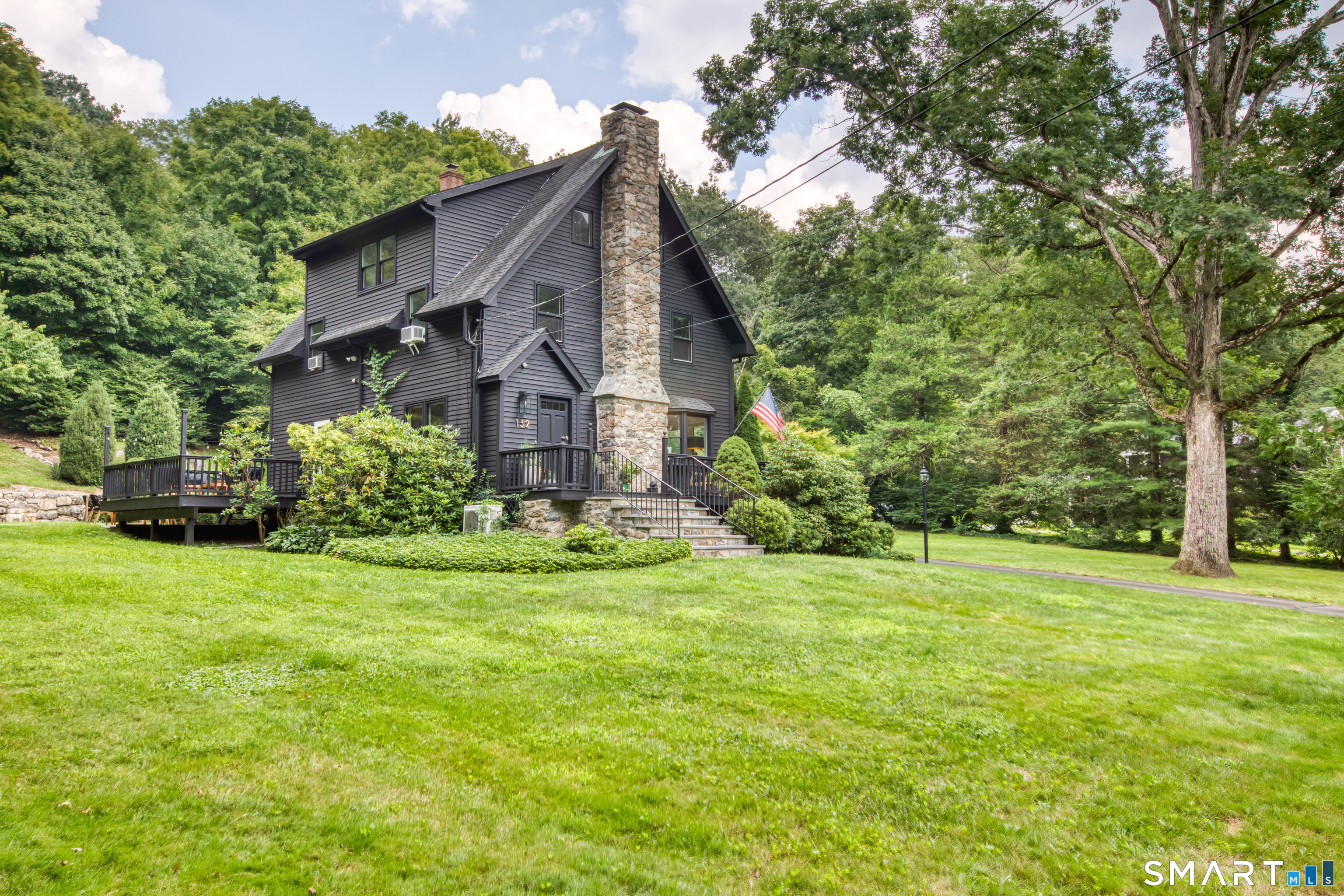 132 Perry Avenue Norwalk CT 06850