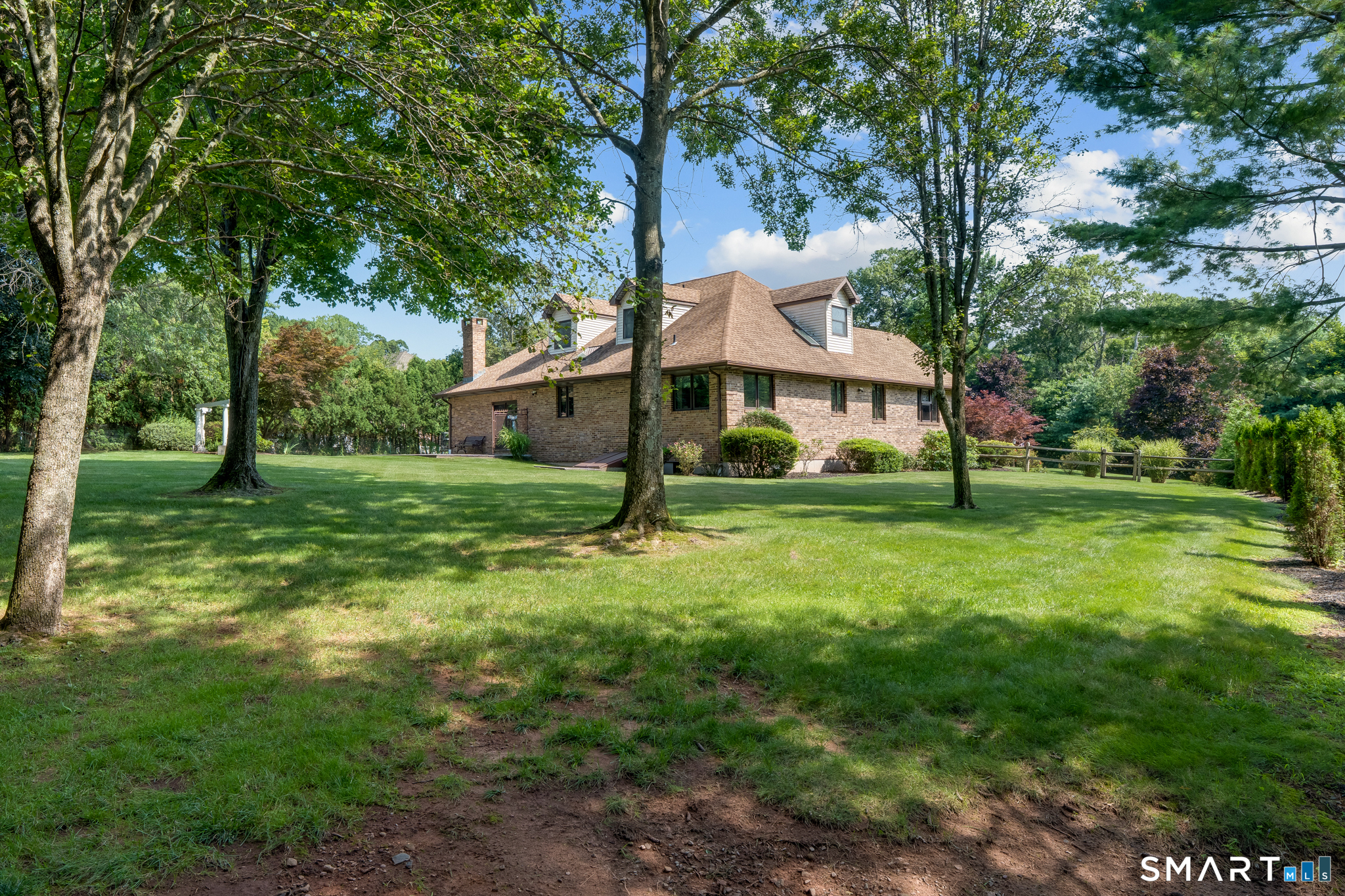 7 Regency Drive North Haven CT 06473