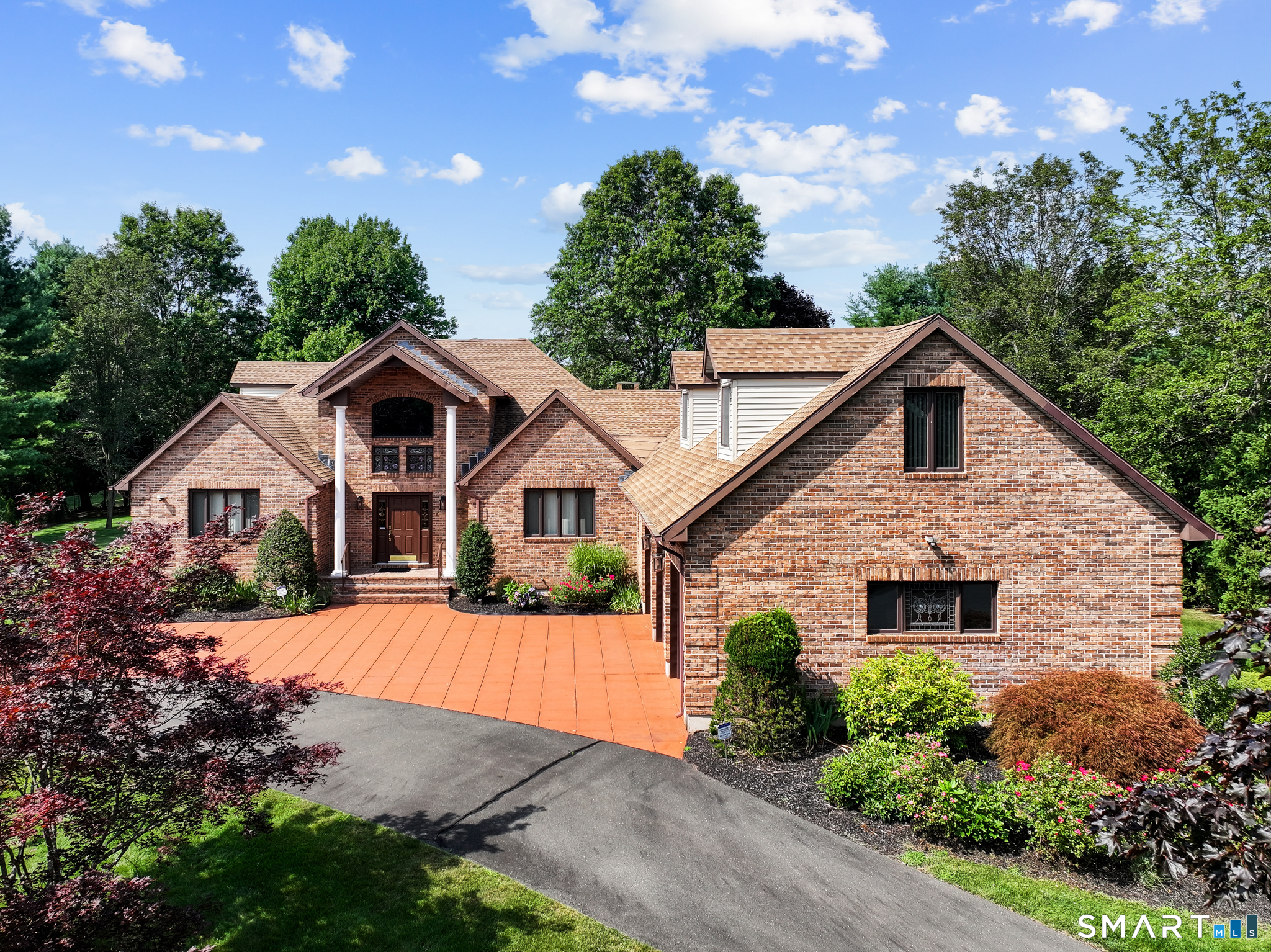 7 Regency Drive North Haven CT 06473