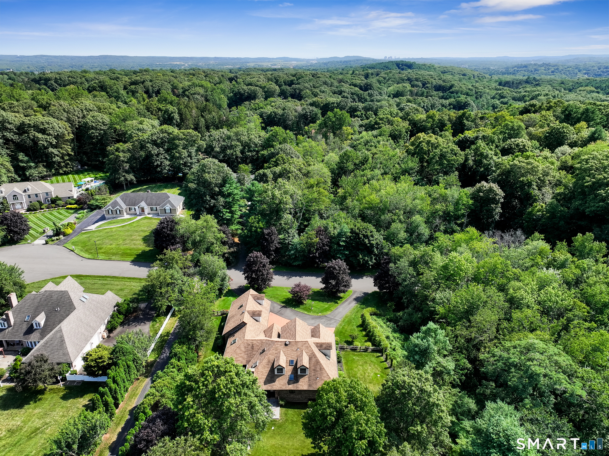 7 Regency Drive North Haven CT 06473