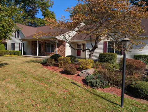 21 Post Falls Lane Hamden CT 06518