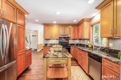 323 Upper Grassy Hill Road Woodbury CT 06798