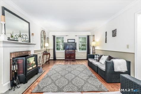 323 Upper Grassy Hill Road Woodbury CT 06798