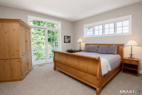 6 Ronan Way Simsbury CT 06070