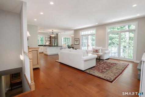 6 Ronan Way Simsbury CT 06070