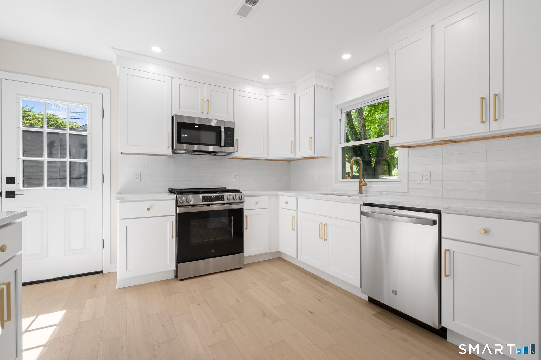 66 Northrop Road West Haven CT 06516