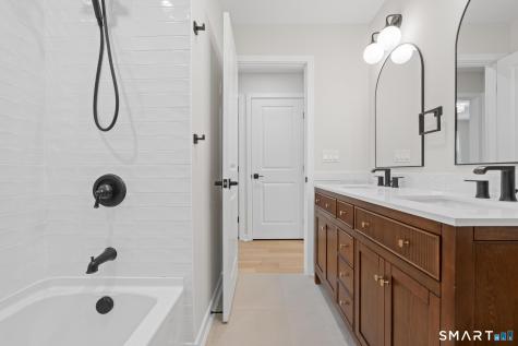 66 Northrop Road West Haven CT 06516