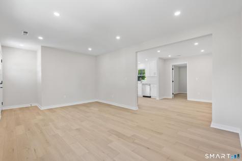 66 Northrop Road West Haven CT 06516