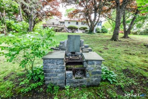 34 Valerie Lane Danbury CT 06811