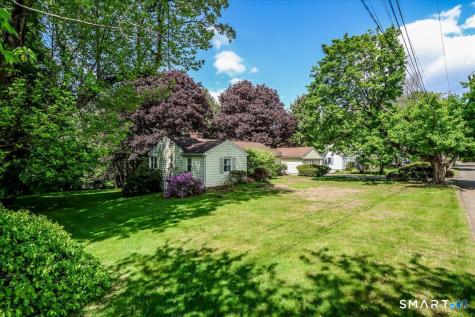 34 Valerie Lane Danbury CT 06811