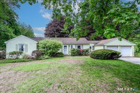 34 Valerie Lane Danbury CT 06811