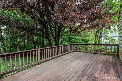 34 Valerie Lane Danbury CT 06811
