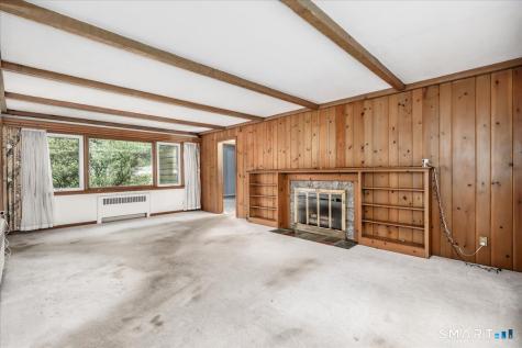 34 Valerie Lane Danbury CT 06811