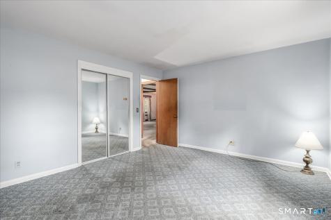 34 Valerie Lane Danbury CT 06811