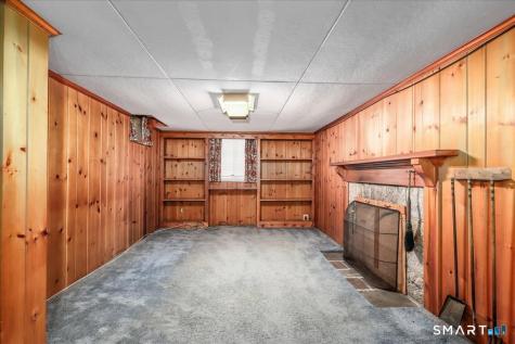 34 Valerie Lane Danbury CT 06811