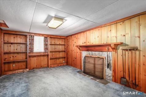 34 Valerie Lane Danbury CT 06811
