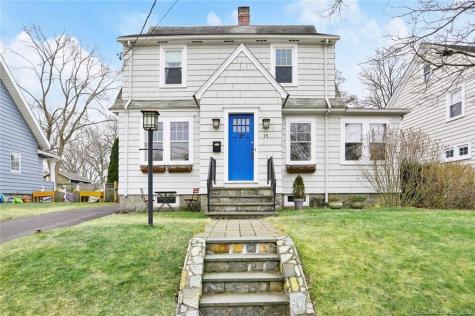 15 Brookfield Avenue Fairfield CT 06825