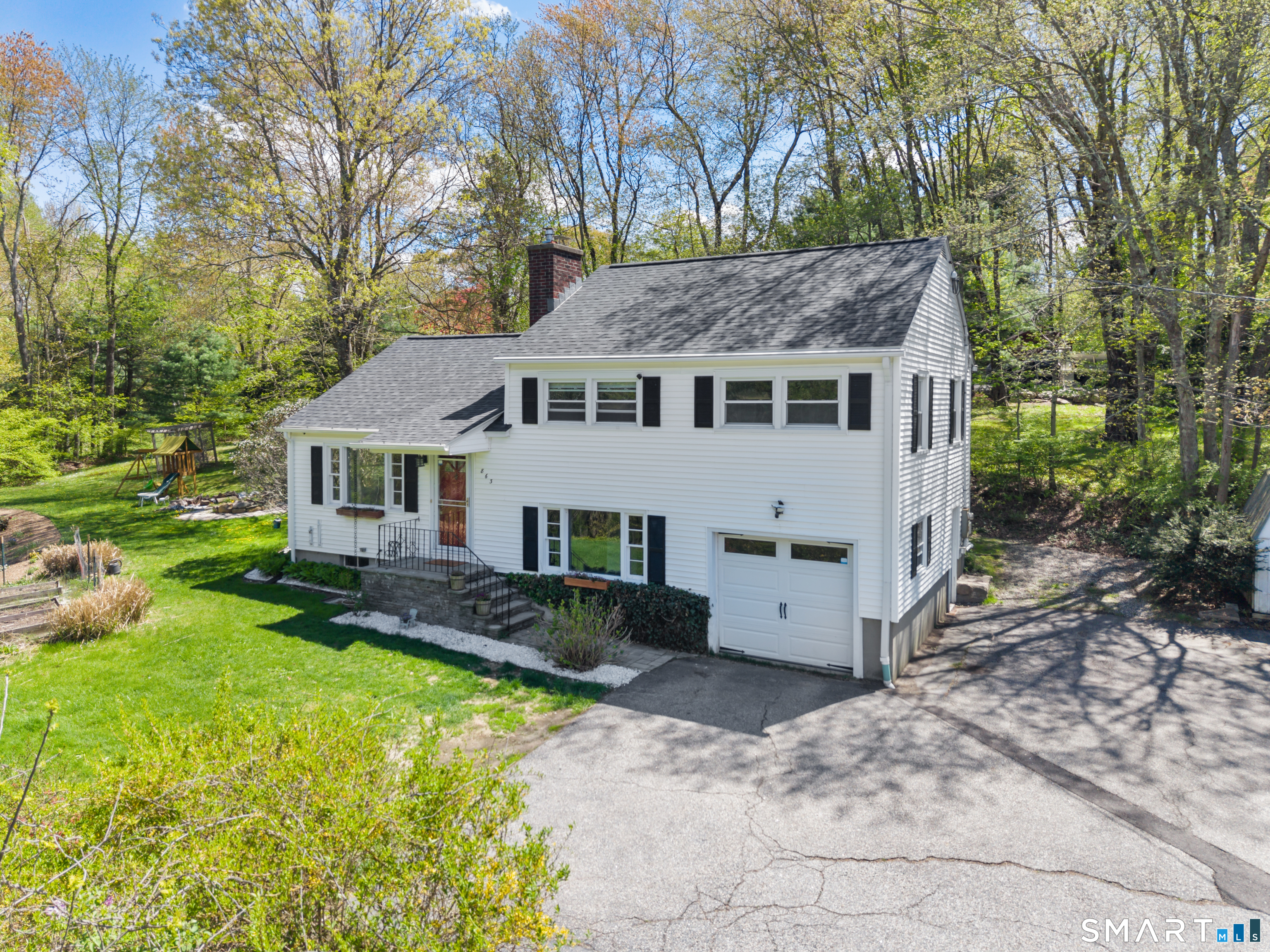863 Whittemore Road Middlebury CT 06762