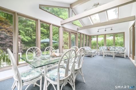 80 Wake Robin Lane Stamford CT 06903