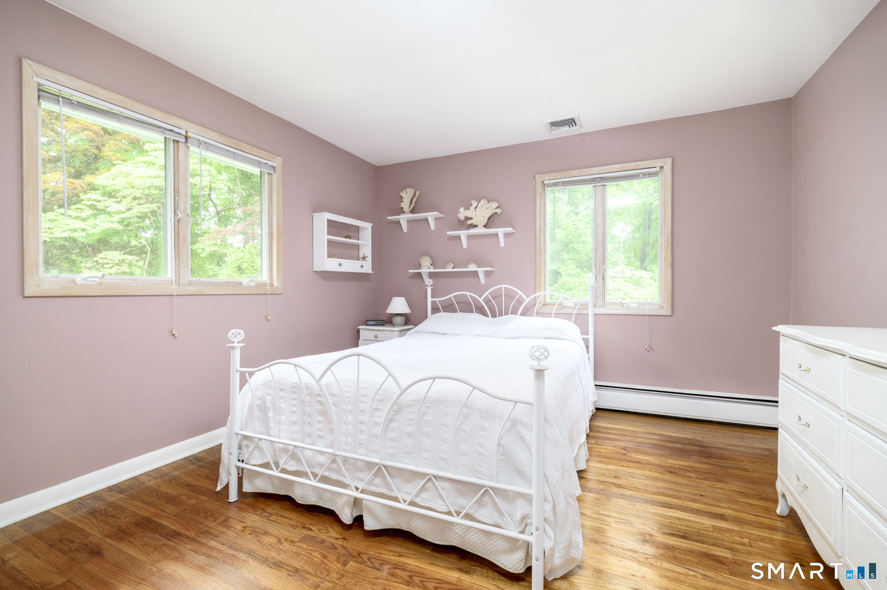 80 Wake Robin Lane Stamford CT 06903