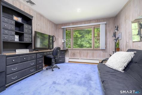 80 Wake Robin Lane Stamford CT 06903