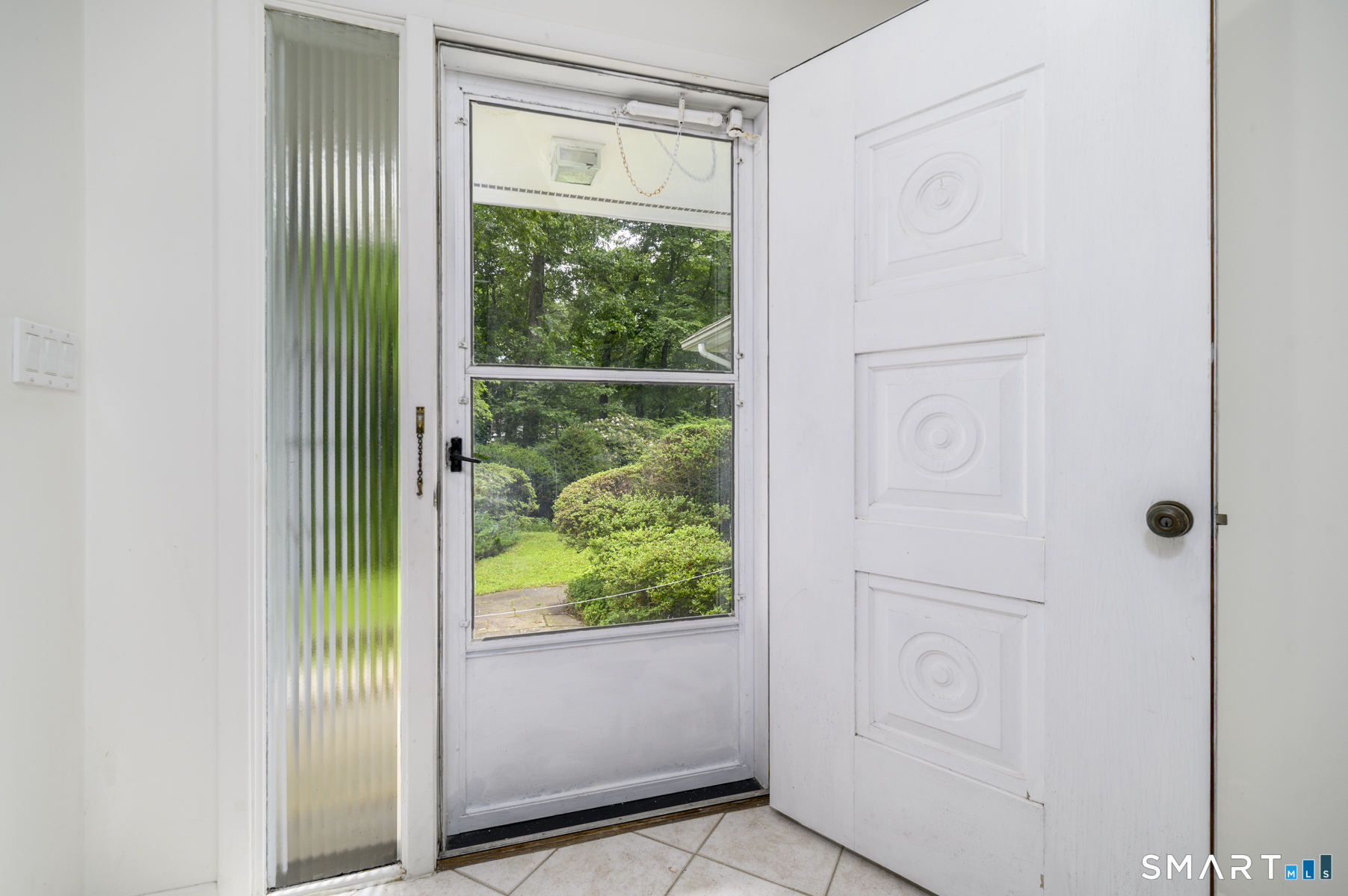 80 Wake Robin Lane Stamford CT 06903