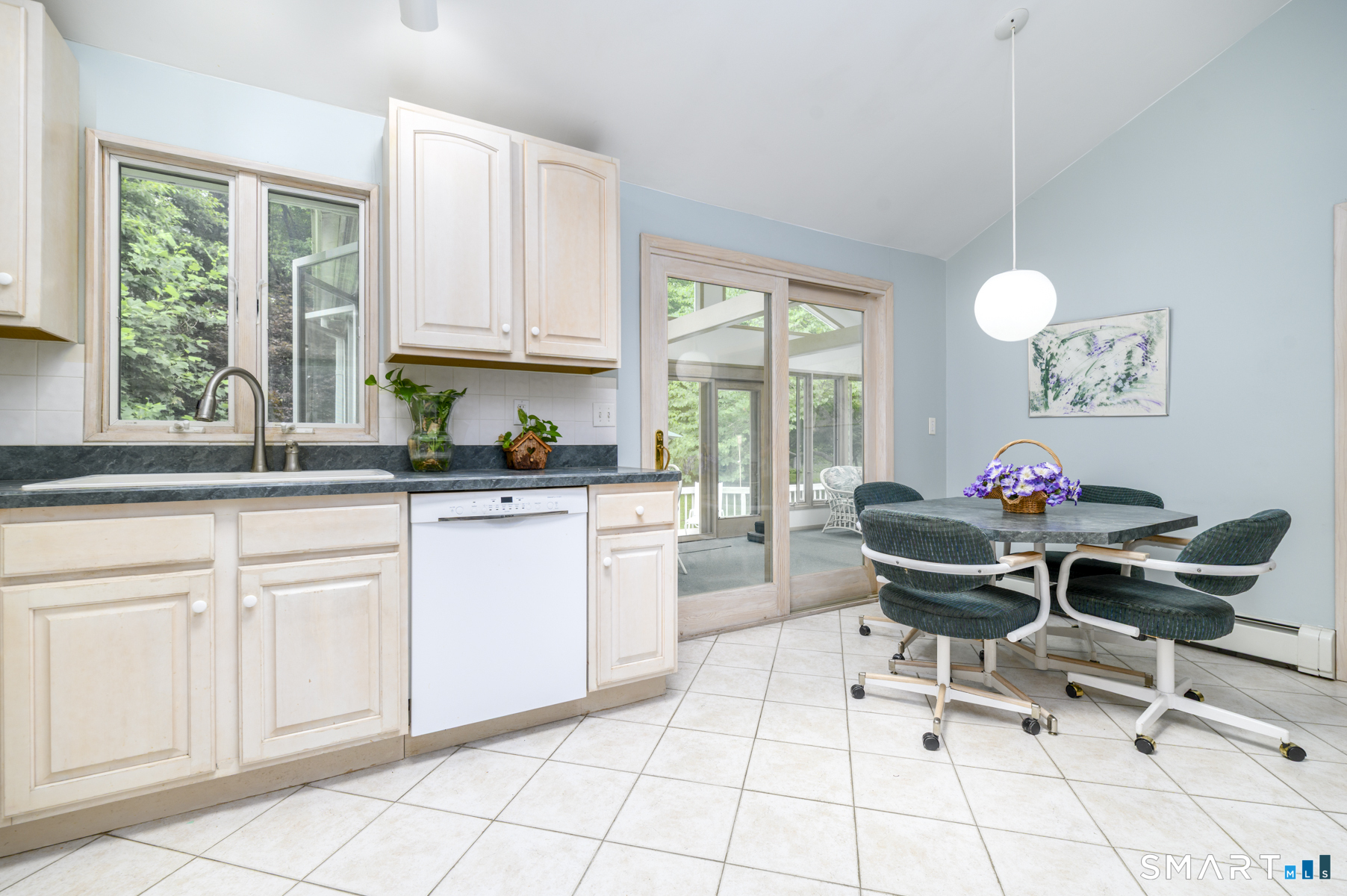 80 Wake Robin Lane Stamford CT 06903