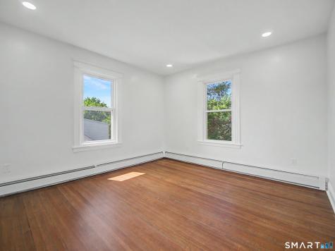 61 Fairview Avenue Enfield CT 06082