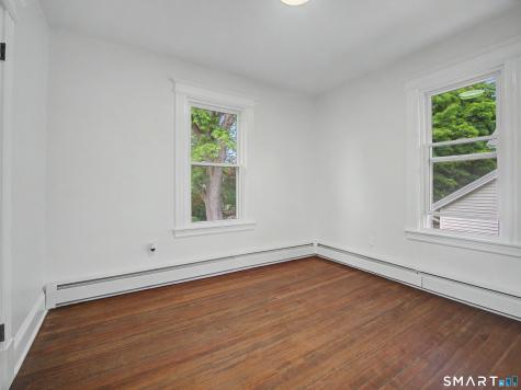 61 Fairview Avenue Enfield CT 06082