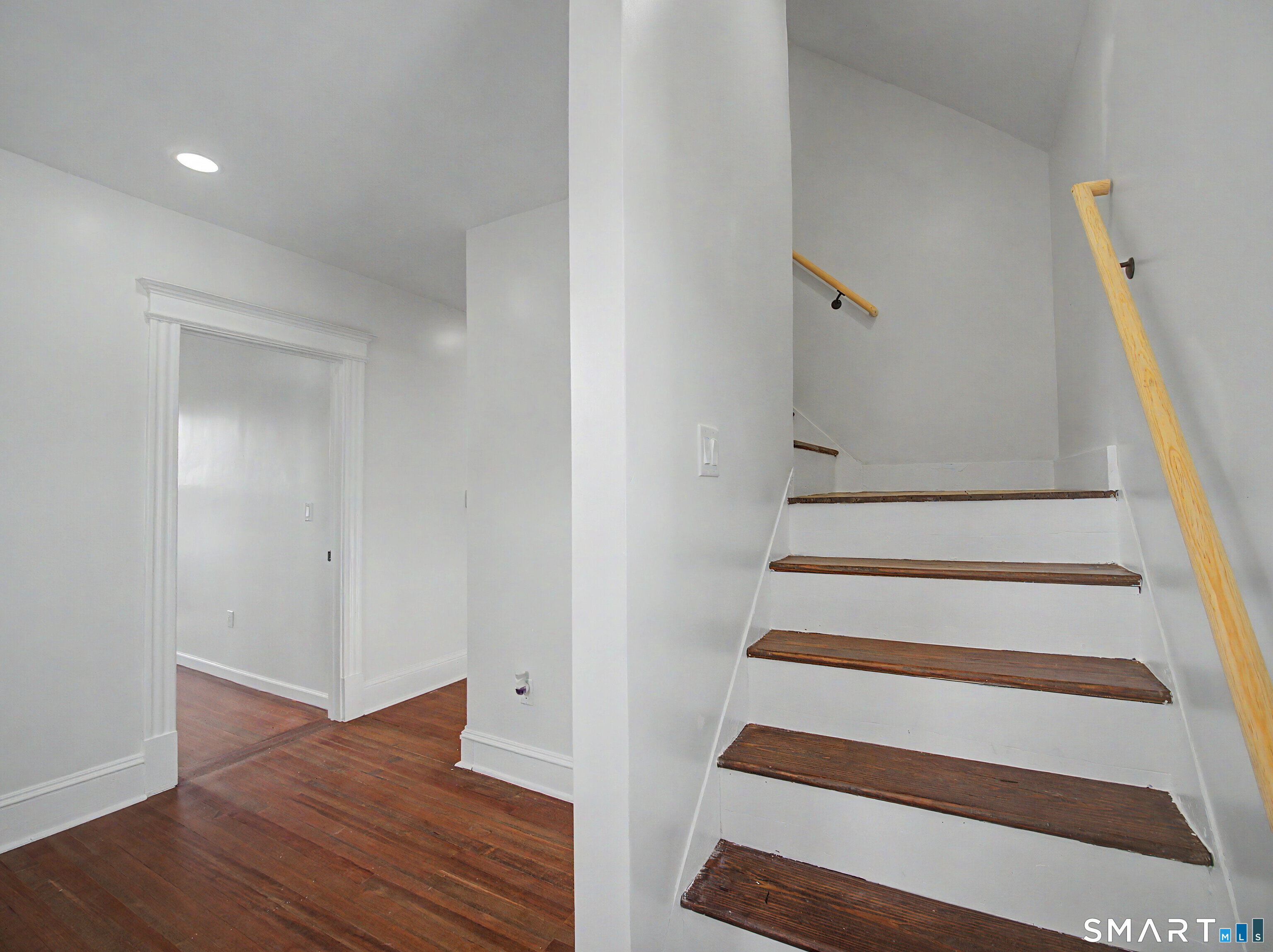 61 Fairview Avenue Enfield CT 06082
