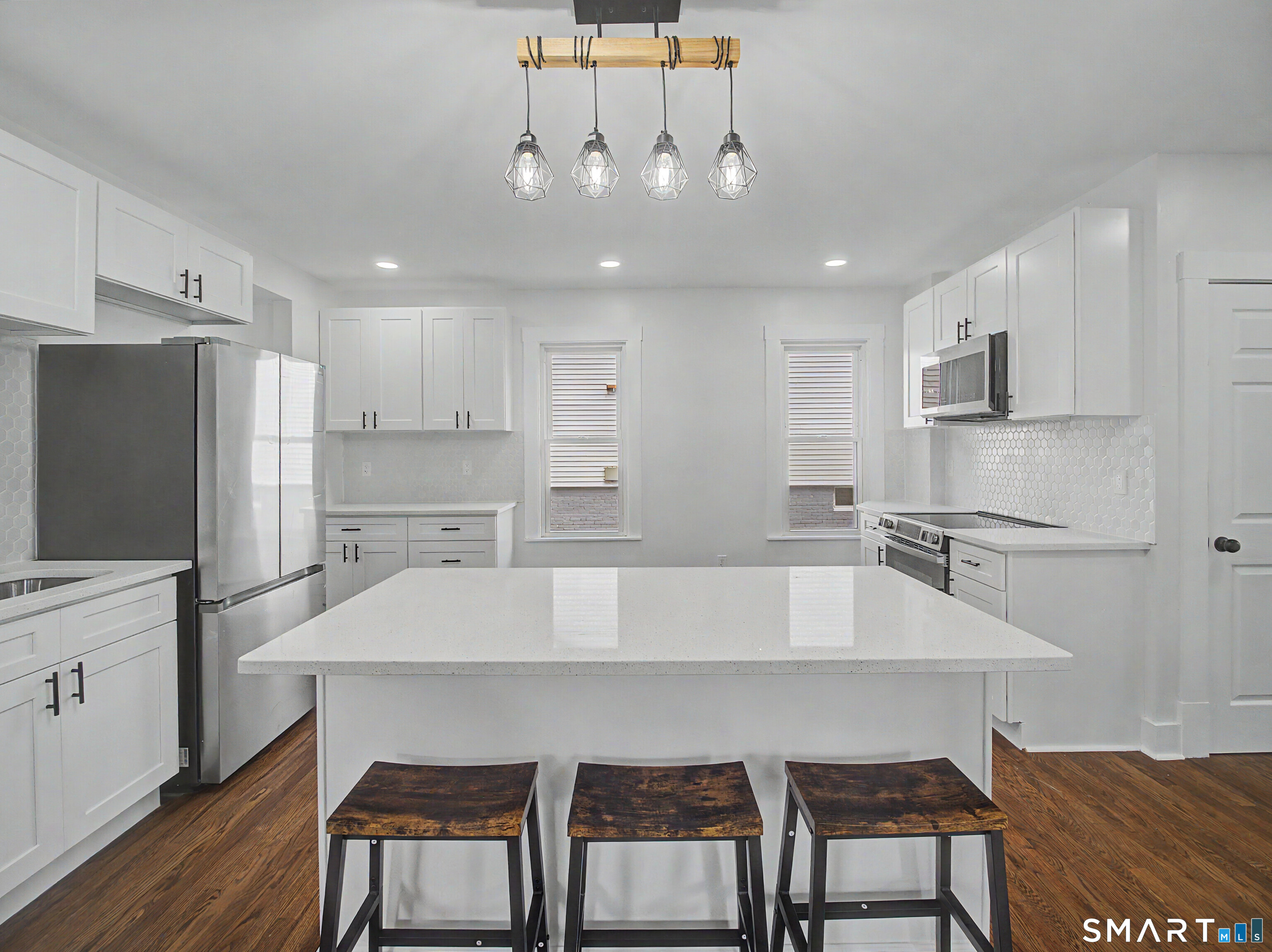 61 Fairview Avenue Enfield CT 06082
