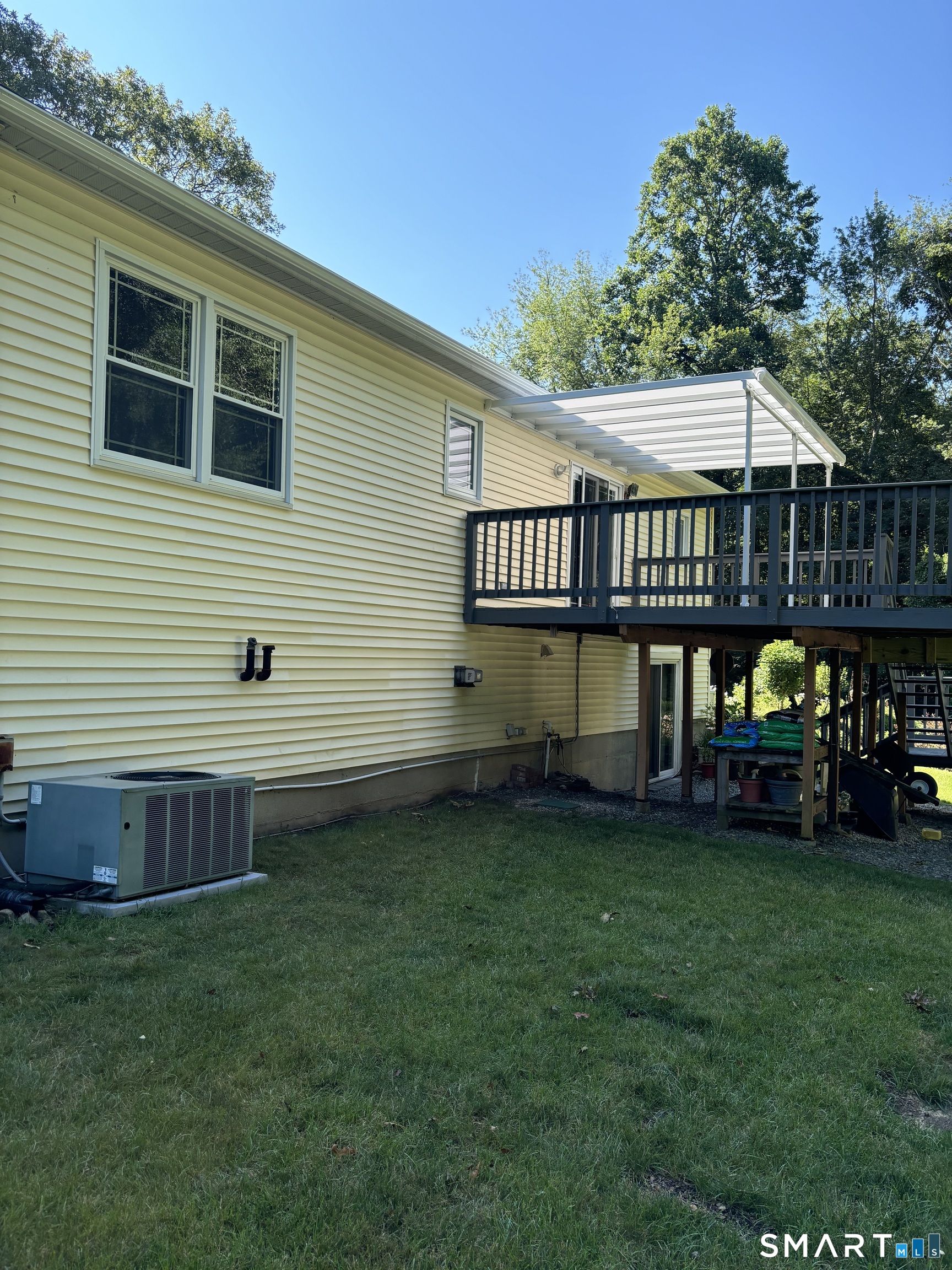 16 Kings Highway Ledyard CT 06335