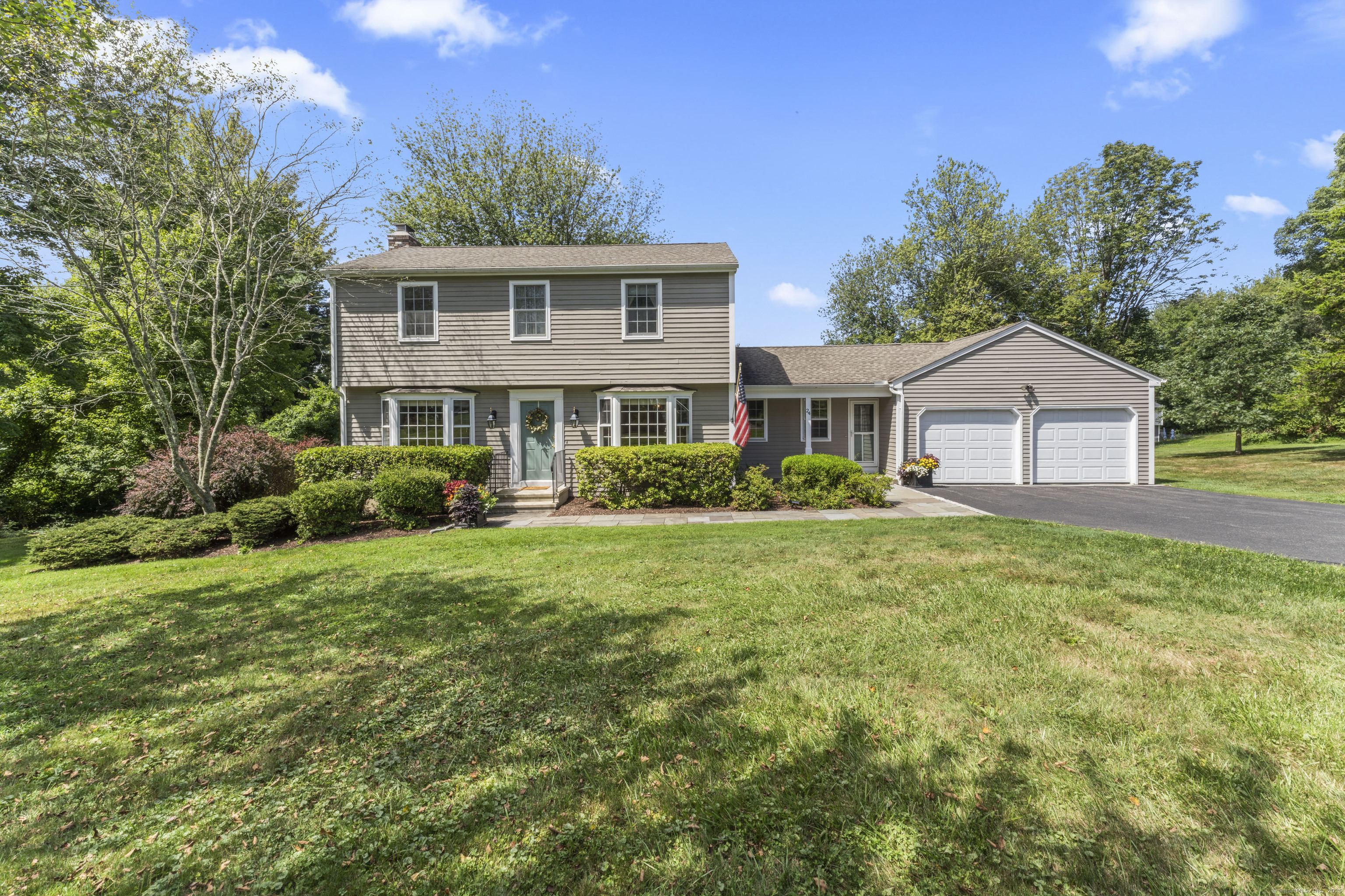 24 Valley View Road Newtown CT 06470