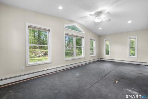 516 Park Road West Hartford CT 06107