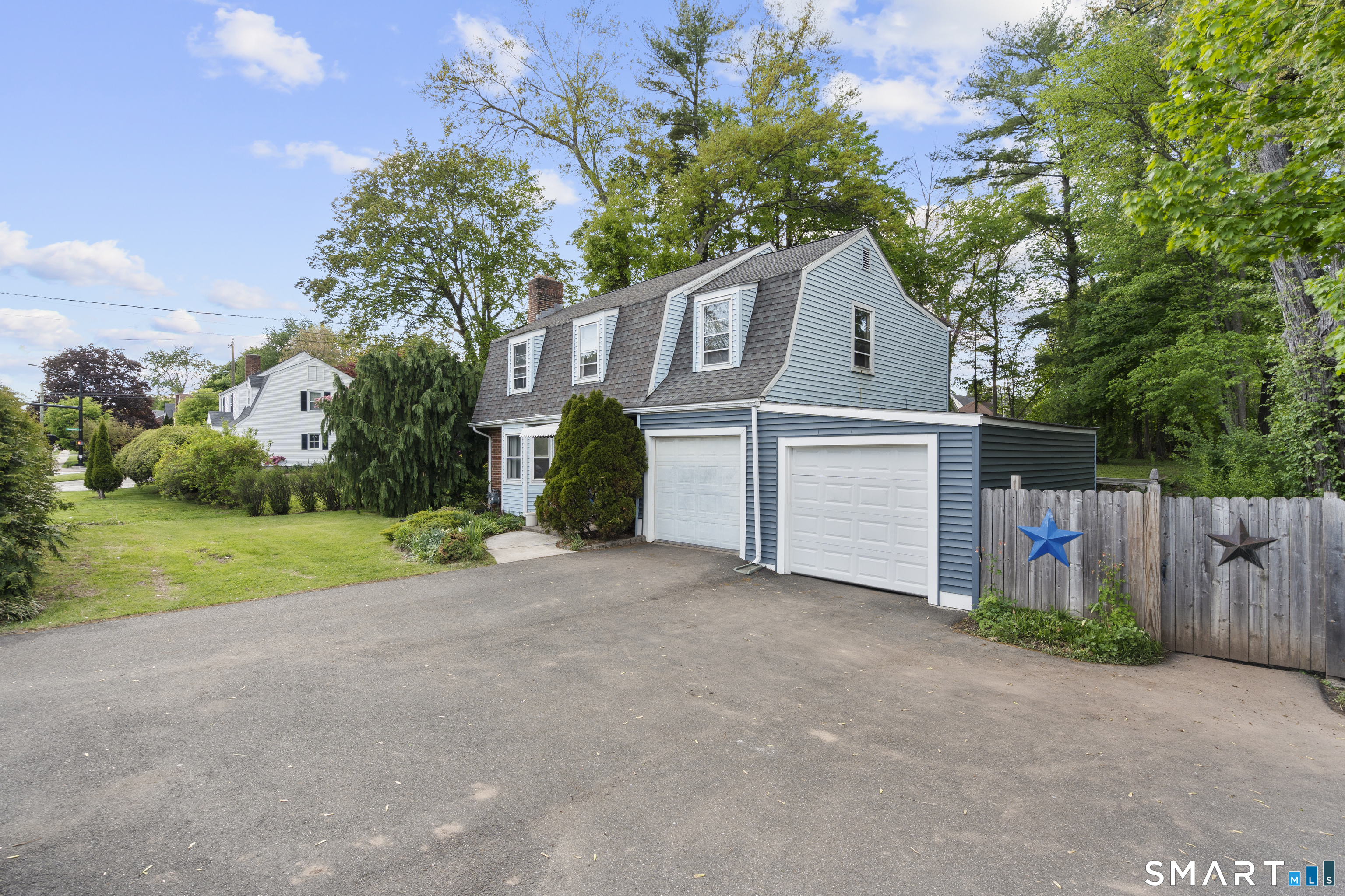 516 Park Road West Hartford CT 06107