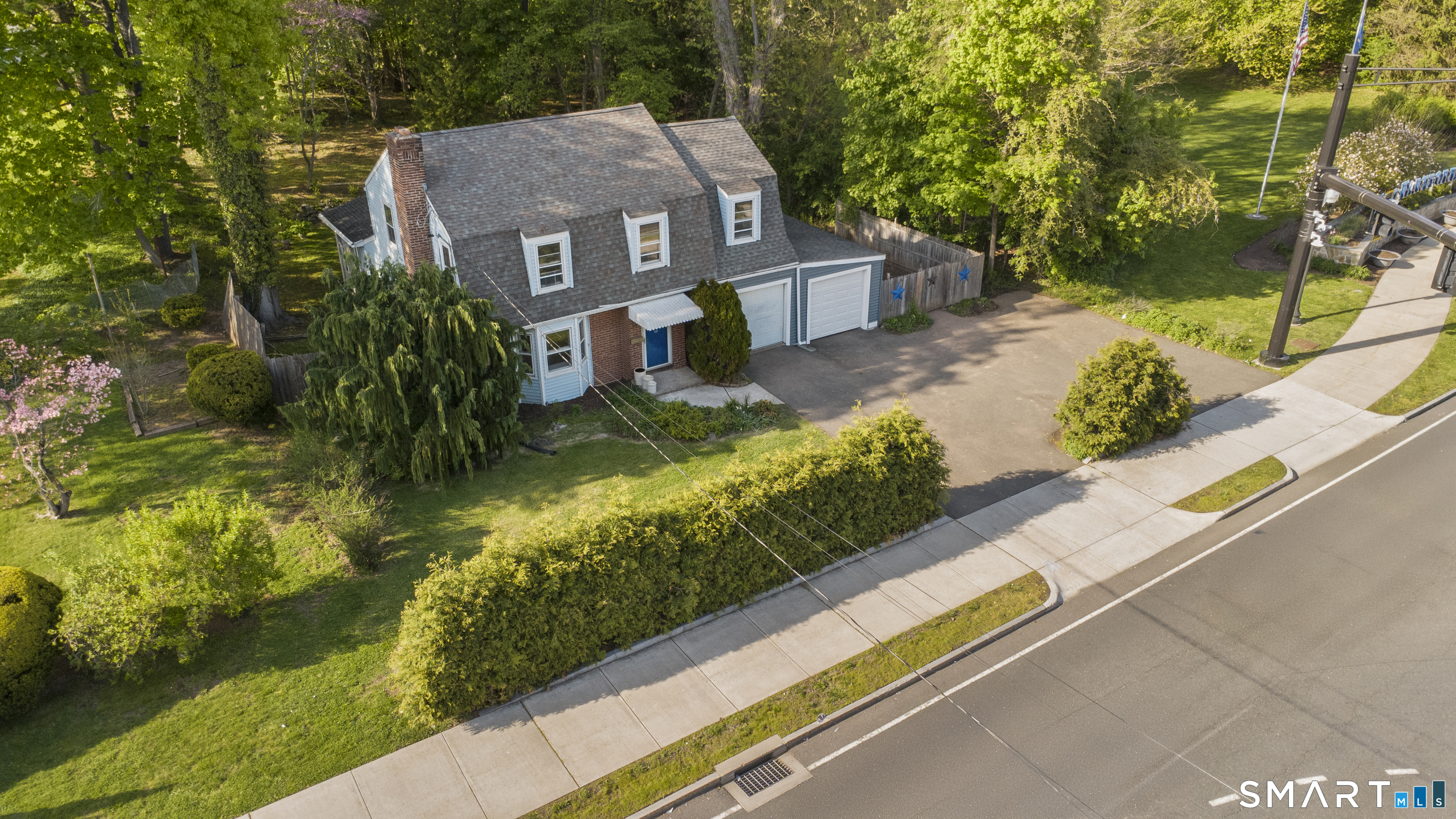516 Park Road West Hartford CT 06107