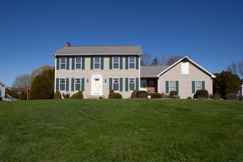 15 Pheasant Lane Suffield CT 06078