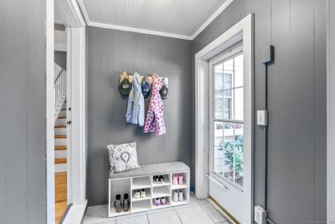 124 Ridgewood Road Glastonbury CT 06033