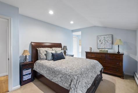 124 Ridgewood Road Glastonbury CT 06033