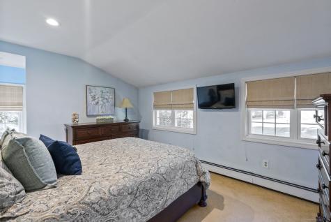 124 Ridgewood Road Glastonbury CT 06033